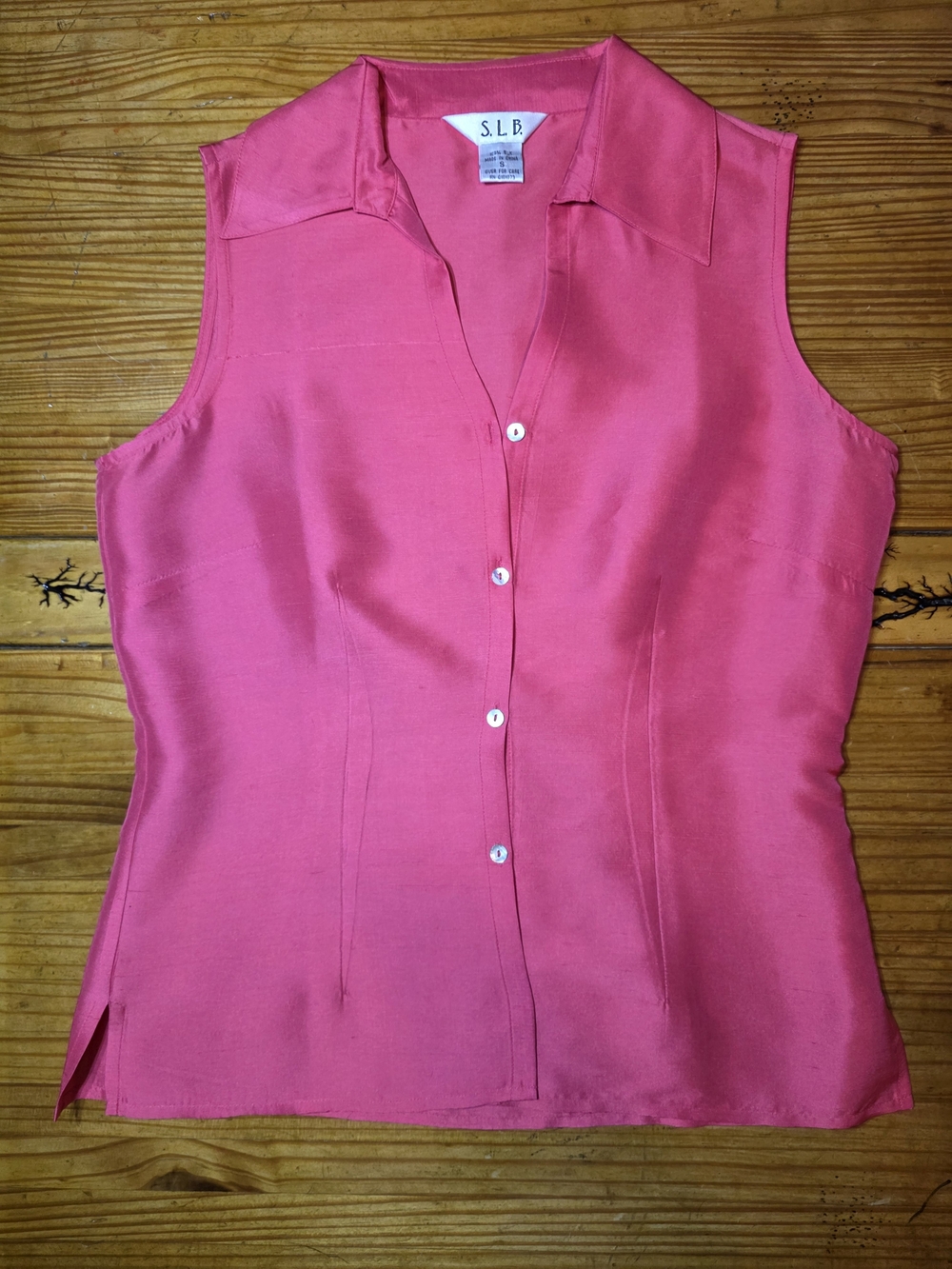 S.L.B. Sleeveless Button-Up Blouse in Fuchsia Pink